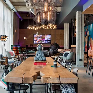 Moxy Sydhavnen Hotel Copenhague